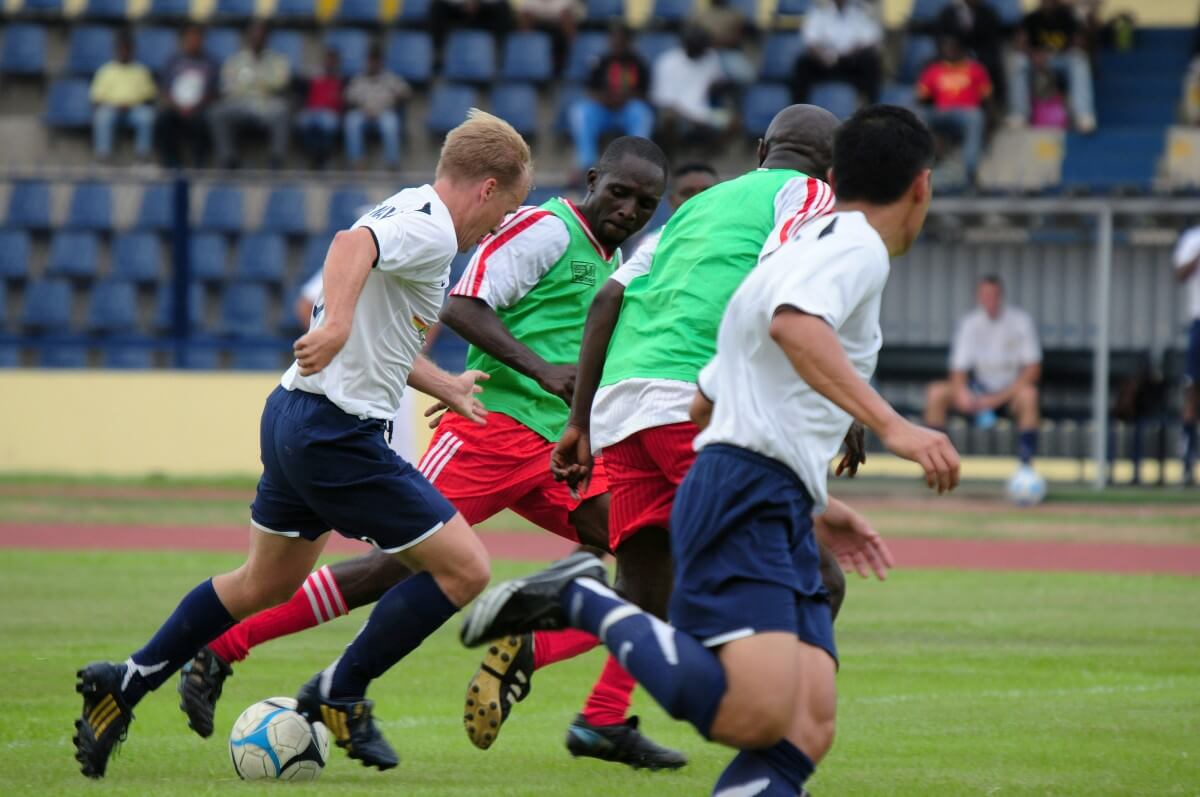 athletes_ball_football_grass_hobby_jersey_match_men