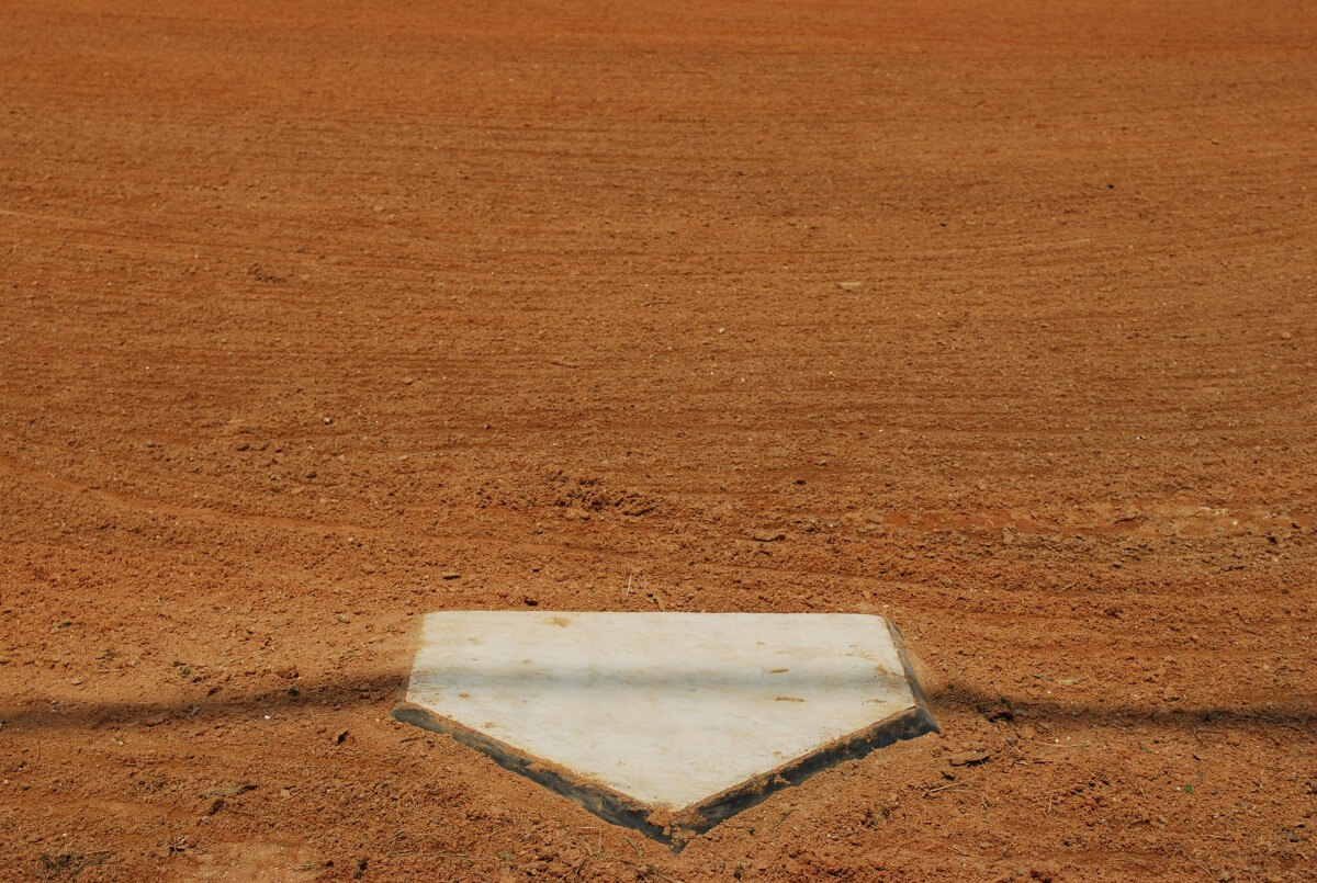 home_plate_ball_baseball_field_sport_game_equipment-1260656.jpg!d