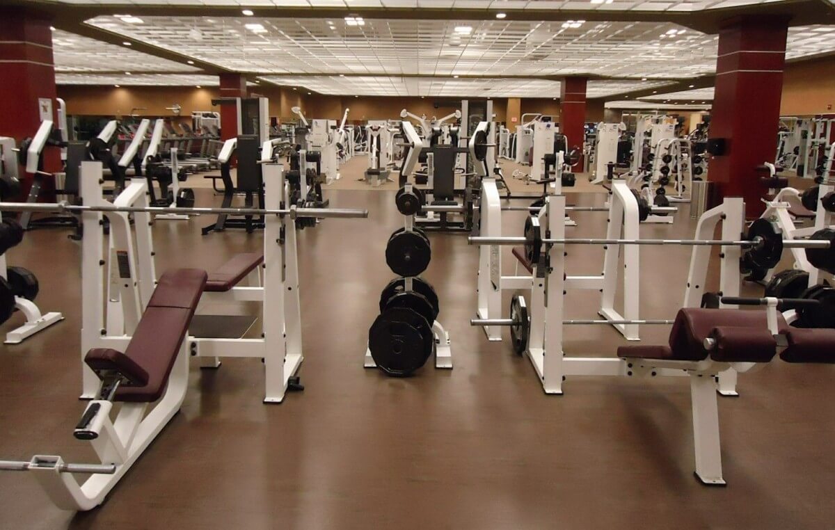 machines_weight_weights_lifting_weights_gym_gymnasium_sports_workout-1135753.jpg!d